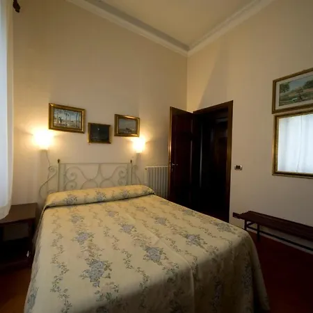 Alojamento de Acomodação e Pequeno-almoço Porta Sant'anna