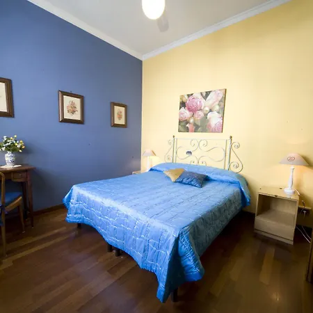Porta Sant'anna Bed & Breakfast Lucca