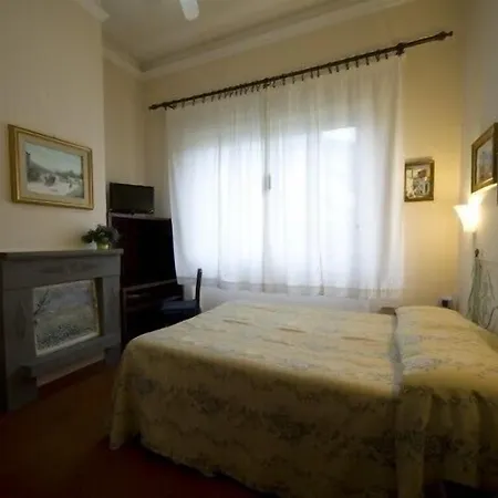 Porta Sant'anna 3*
